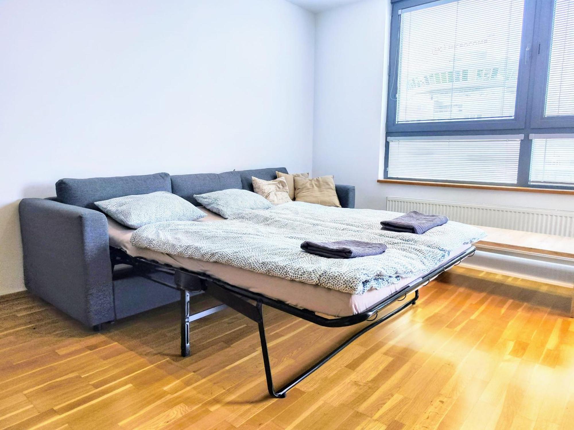 Mills - Free Parking - Balcony With City View - Close To Nivy Mall Братислава Экстерьер фото